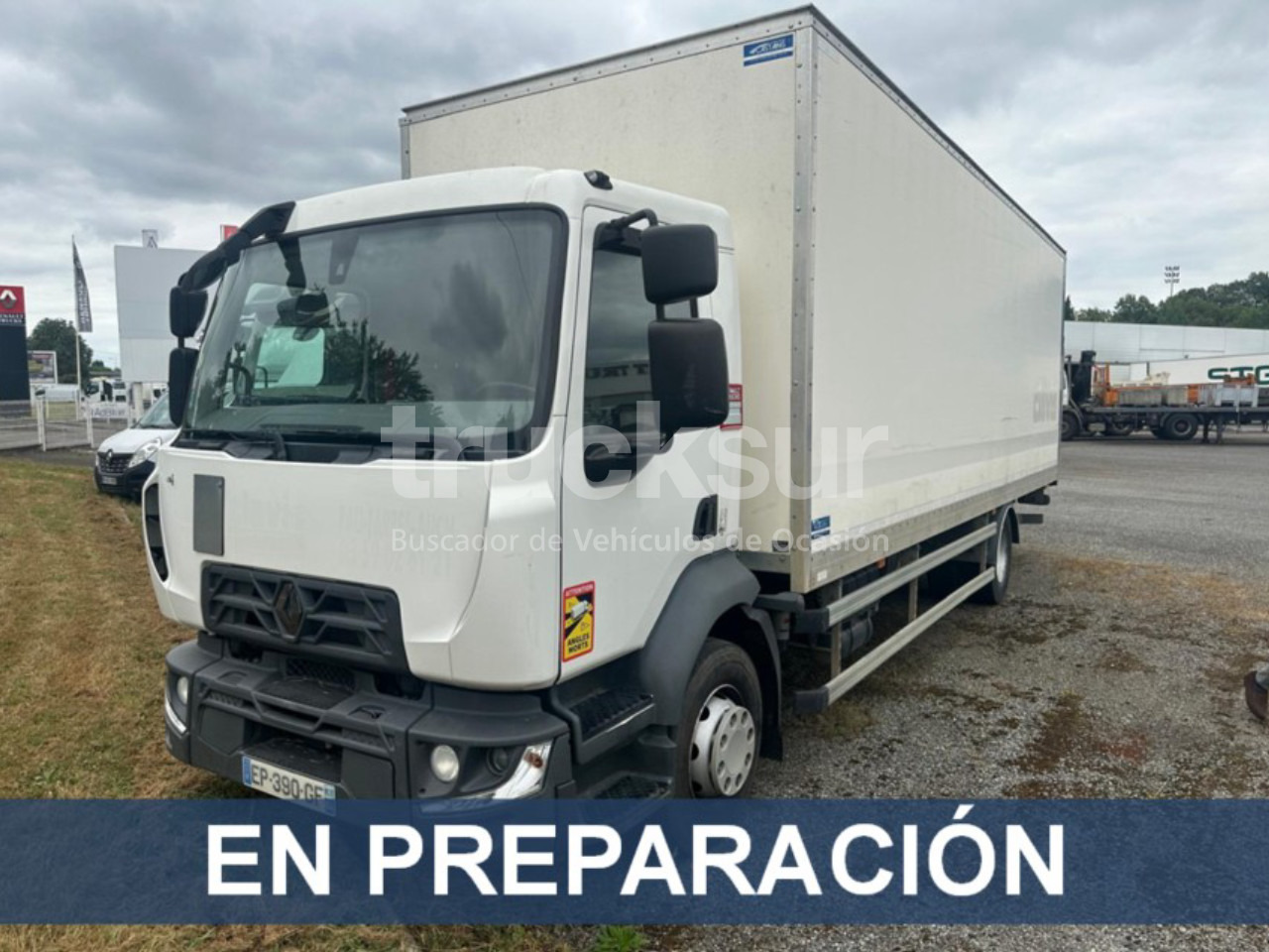 RENAULT D240.16 - Caminhão isotérmico: foto 1 RENAULT D240.16 - Caminhão isotérmico: foto 1