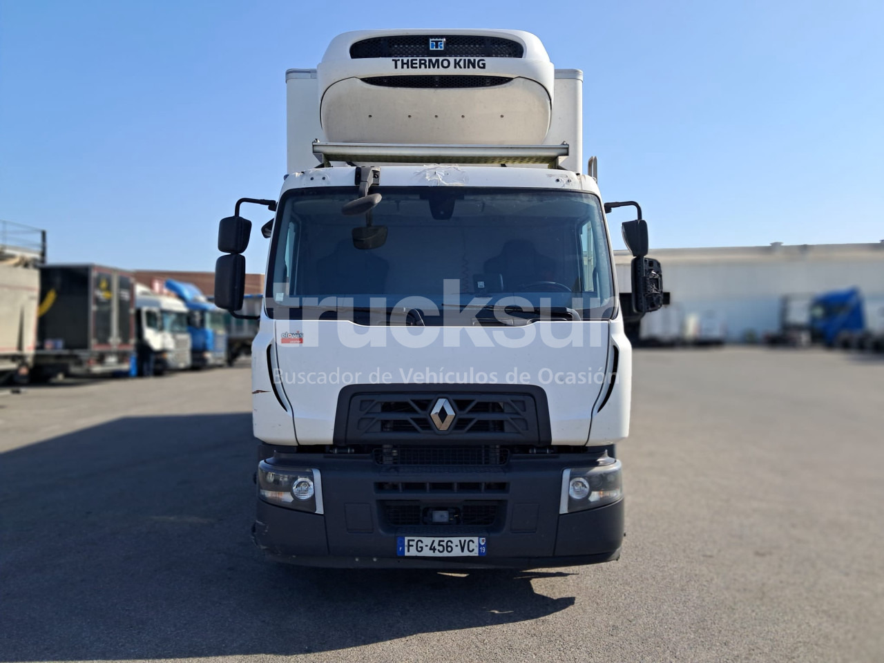 RENAULT D320.18 - Caminhão frigorífico: foto 5 RENAULT D320.18 - Caminhão frigorífico: foto 5