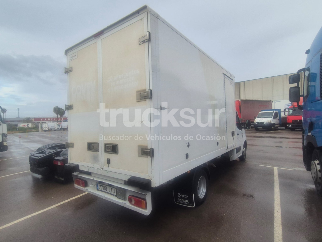 RENAULT MASTER 165.35 - Carrinha de contentor: foto 3 RENAULT MASTER 165.35 - Carrinha de contentor: foto 3