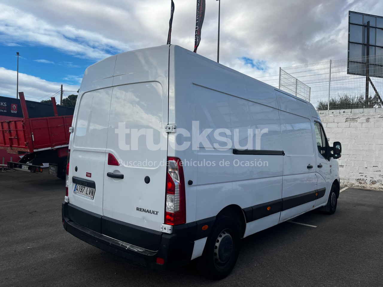 RENAULT MASTER L3H2 135.35 - Carrinha de contentor: foto 4 RENAULT MASTER L3H2 135.35 - Carrinha de contentor: foto 4
