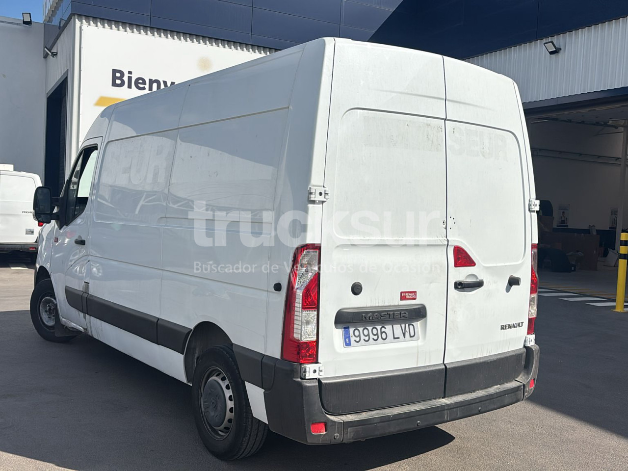RENAULT MASTER L3H2 135.35 - Carrinha de contentor: foto 3 RENAULT MASTER L3H2 135.35 - Carrinha de contentor: foto 3