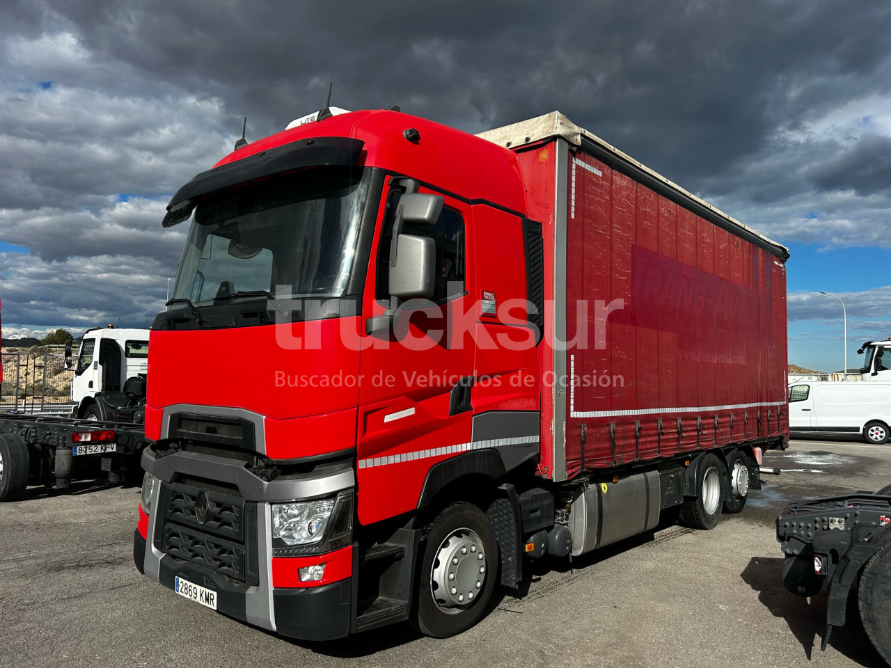 RENAULT T480 HIGH SLEEPER CAB 6X2*4 ejes 6x2*4 - Caminhão com lona: foto 1 RENAULT T480 HIGH SLEEPER CAB 6X2*4 ejes 6x2*4 - Caminhão com lona: foto 1
