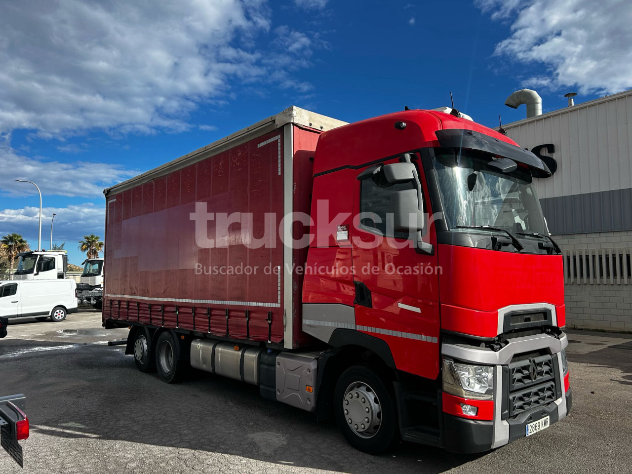 RENAULT T480 HIGH SLEEPER CAB 6X2*4 ejes 6x2*4 - Caminhão com lona: foto 2 RENAULT T480 HIGH SLEEPER CAB 6X2*4 ejes 6x2*4 - Caminhão com lona: foto 2