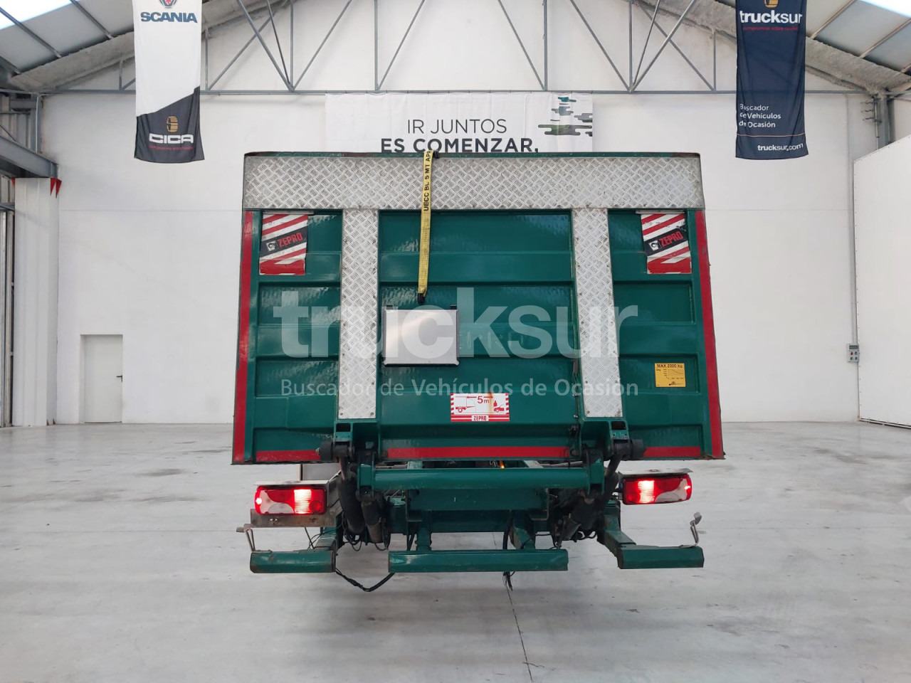 Locação de SCANIA P280.18 SCANIA P280.18: foto 11