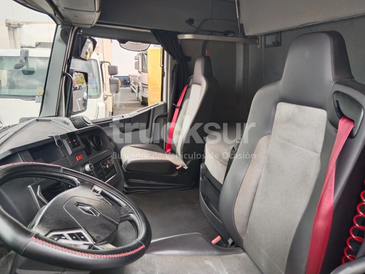 Tractor RENAULT T480 SLEEPER CAB: foto 10 Tractor RENAULT T480 SLEEPER CAB: foto 10