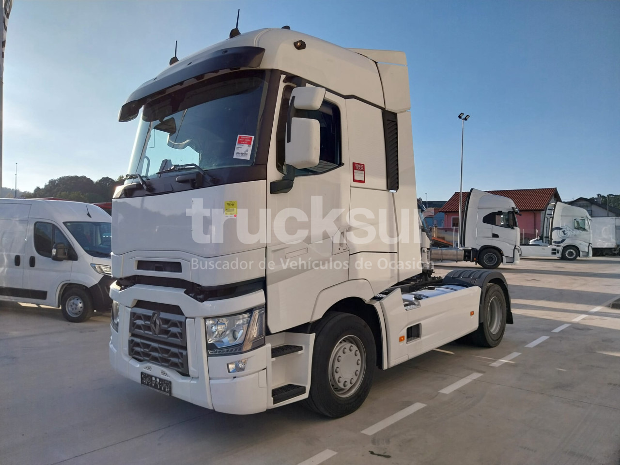 RENAULT T520 HIGH SLEEPER CAB - Tractor: foto 2 RENAULT T520 HIGH SLEEPER CAB - Tractor: foto 2