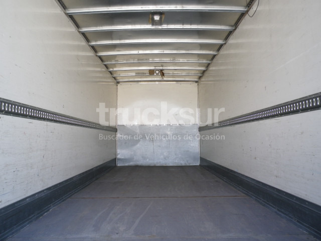 VOLVO FE 280.18 - Caminhão furgão: foto 5 VOLVO FE 280.18 - Caminhão furgão: foto 5