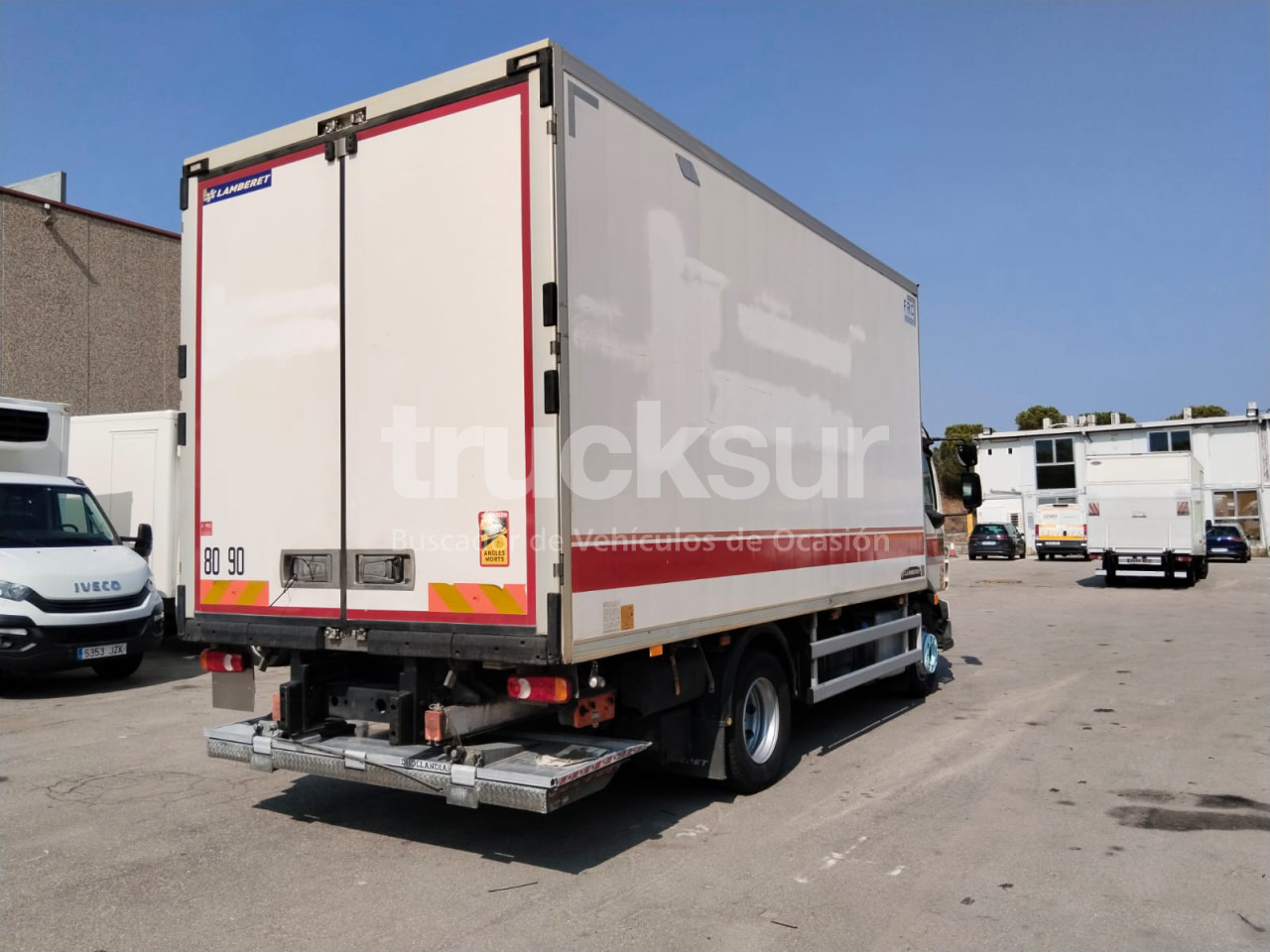 VOLVO FL250.12 - Caminhão frigorífico: foto 4 VOLVO FL250.12 - Caminhão frigorífico: foto 4