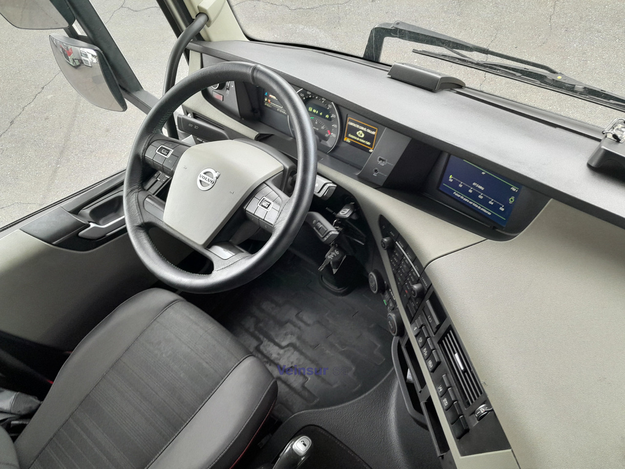 VOLVO FH4 I-SAVE - Tractor: foto 5 VOLVO FH4 I-SAVE - Tractor: foto 5