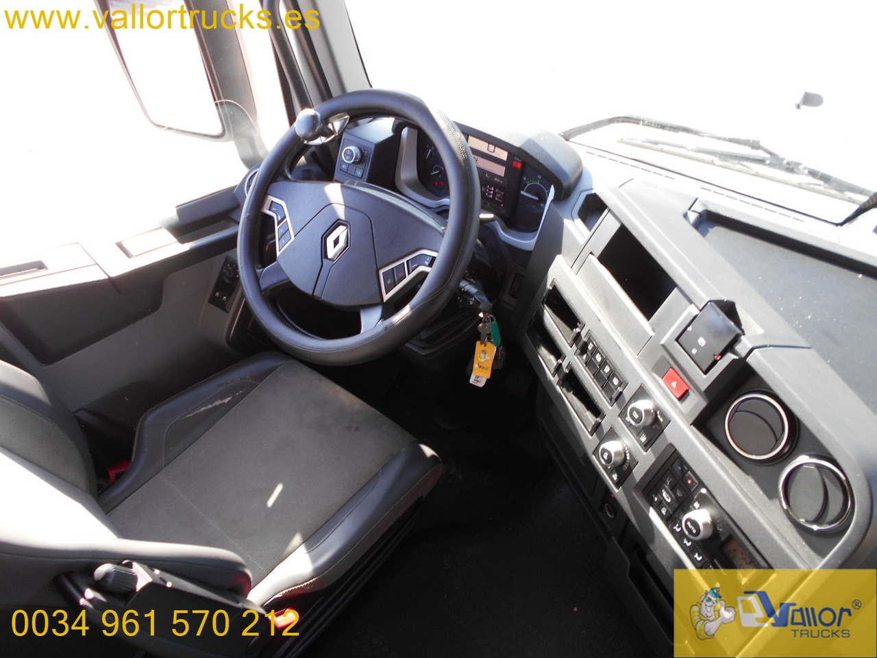 RENAULT T460 - Caminhão com lona: foto 5 RENAULT T460 - Caminhão com lona: foto 5