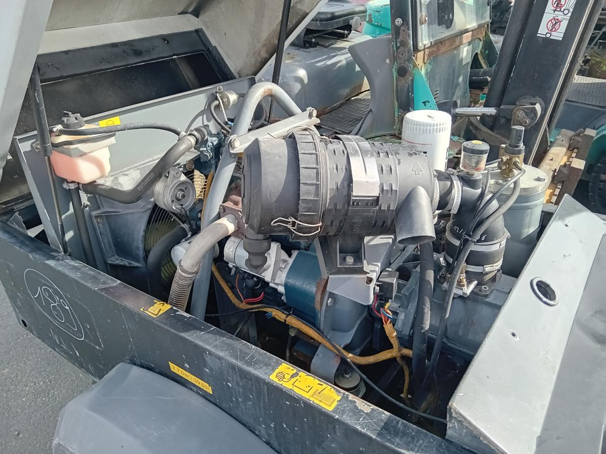 Atlas copco XAS37 - Compressor de ar: foto 3 Atlas copco XAS37 - Compressor de ar: foto 3