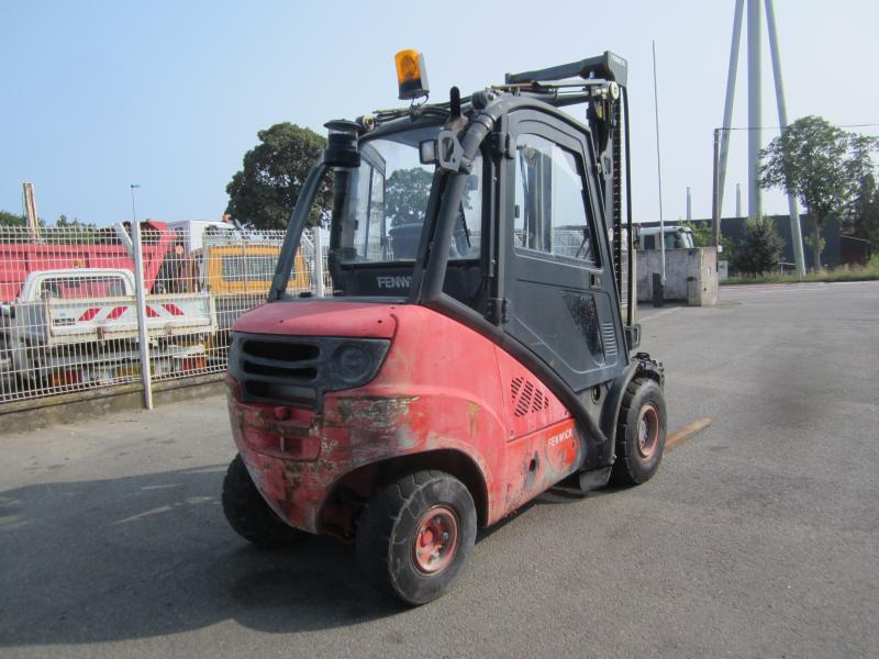 Fenwick H30 - Empilhadeira a diesel: foto 3 Fenwick H30 - Empilhadeira a diesel: foto 3