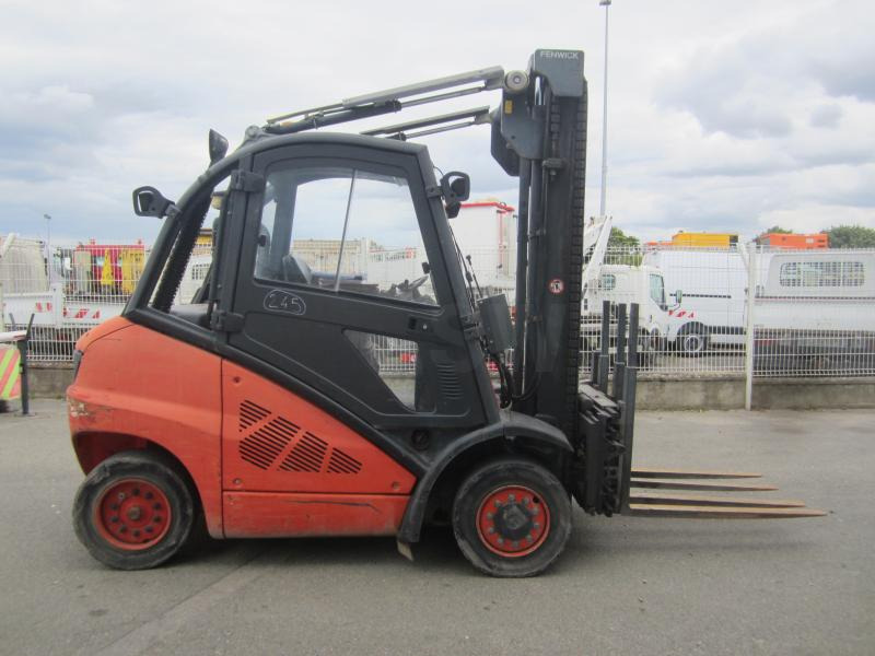 Fenwick H40D - Empilhadeira a diesel: foto 3 Fenwick H40D - Empilhadeira a diesel: foto 3