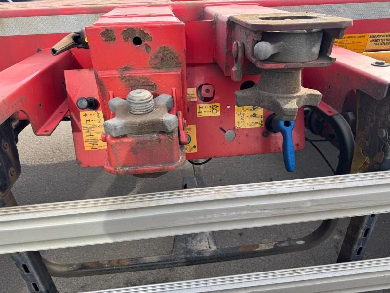 Semireboque transportador de contêineres/ Caixa móvel Fruehauf: foto 9