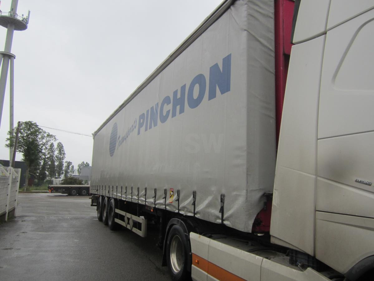 Fruehauf - Semi-reboque de lona: foto 1 Fruehauf - Semi-reboque de lona: foto 1