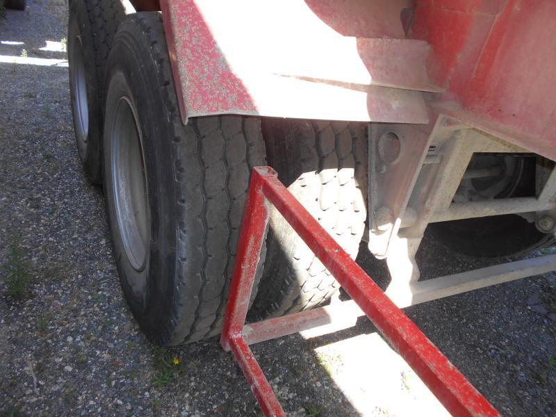 Fruehauf - Semireboque basculante: foto 4 Fruehauf - Semireboque basculante: foto 4