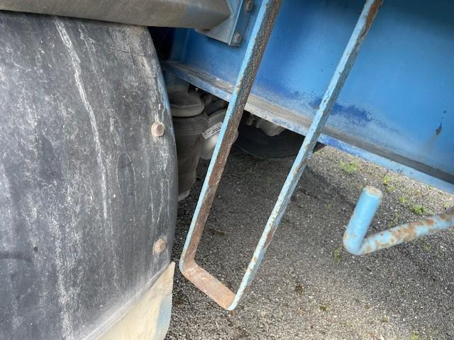 General Trailers - Semi-reboque plataforma/ Caixa aberta: foto 4 General Trailers - Semi-reboque plataforma/ Caixa aberta: foto 4