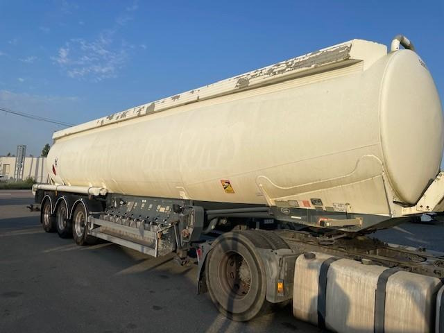 General Trailers - Semirreboque tanque: foto 2 General Trailers - Semirreboque tanque: foto 2
