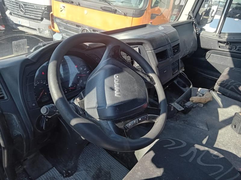 Iveco 330.36 - Caminhão polibenne: foto 5 Iveco 330.36 - Caminhão polibenne: foto 5