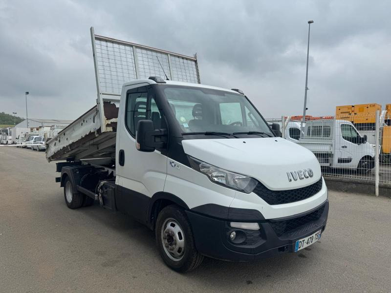Iveco Daily 35C15 - Furgão basculante: foto 3 Iveco Daily 35C15 - Furgão basculante: foto 3