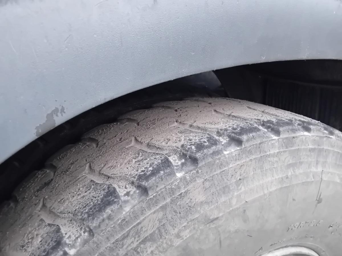 Caminhão basculante MAN TGA 35.410: foto 7