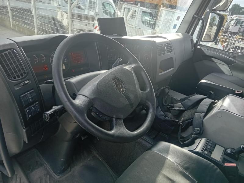 Renault D-Series 280 - Caminhão frigorífico: foto 2 Renault D-Series 280 - Caminhão frigorífico: foto 2