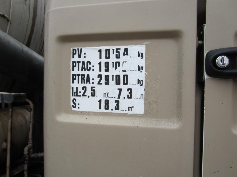 Renault G 270 - Caminhão tanque: foto 4 Renault G 270 - Caminhão tanque: foto 4