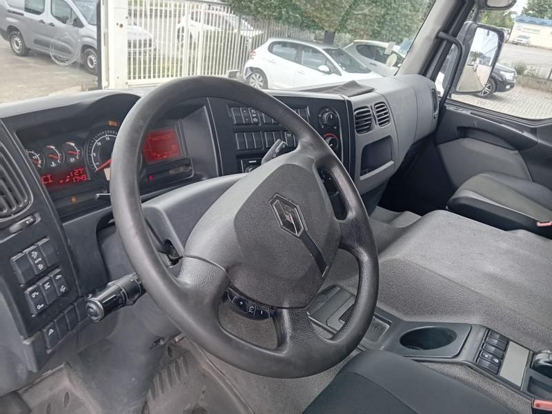 Renault Gamme D 280.19 - Caminhão furgão: foto 3 Renault Gamme D 280.19 - Caminhão furgão: foto 3