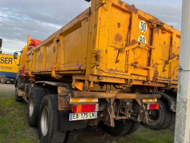 Renault Kerax 370 DCI - Caminhão basculante: foto 4 Renault Kerax 370 DCI - Caminhão basculante: foto 4