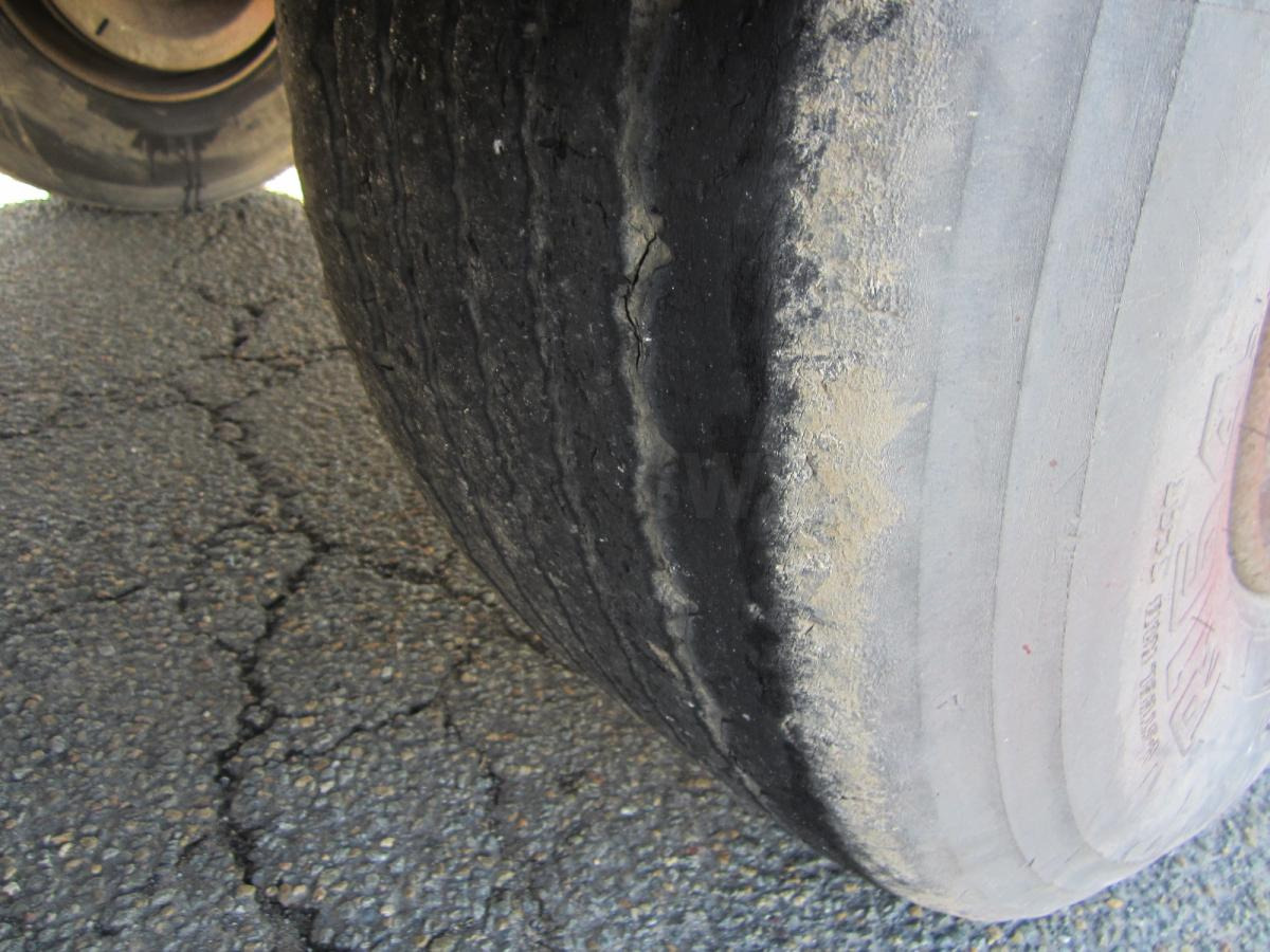 Trailor - Semi-reboque de lona: foto 4 Trailor - Semi-reboque de lona: foto 4