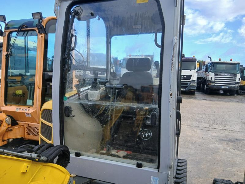 Wacker EZ28 - Mini escavadeira: foto 3 Wacker EZ28 - Mini escavadeira: foto 3