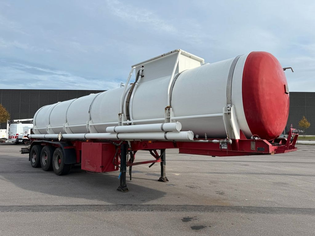 Blumhardt 3 axle 29.000 L ADR Tank trailer - Semirreboque tanque: foto 2 Blumhardt 3 axle 29.000 L ADR Tank trailer - Semirreboque tanque: foto 2