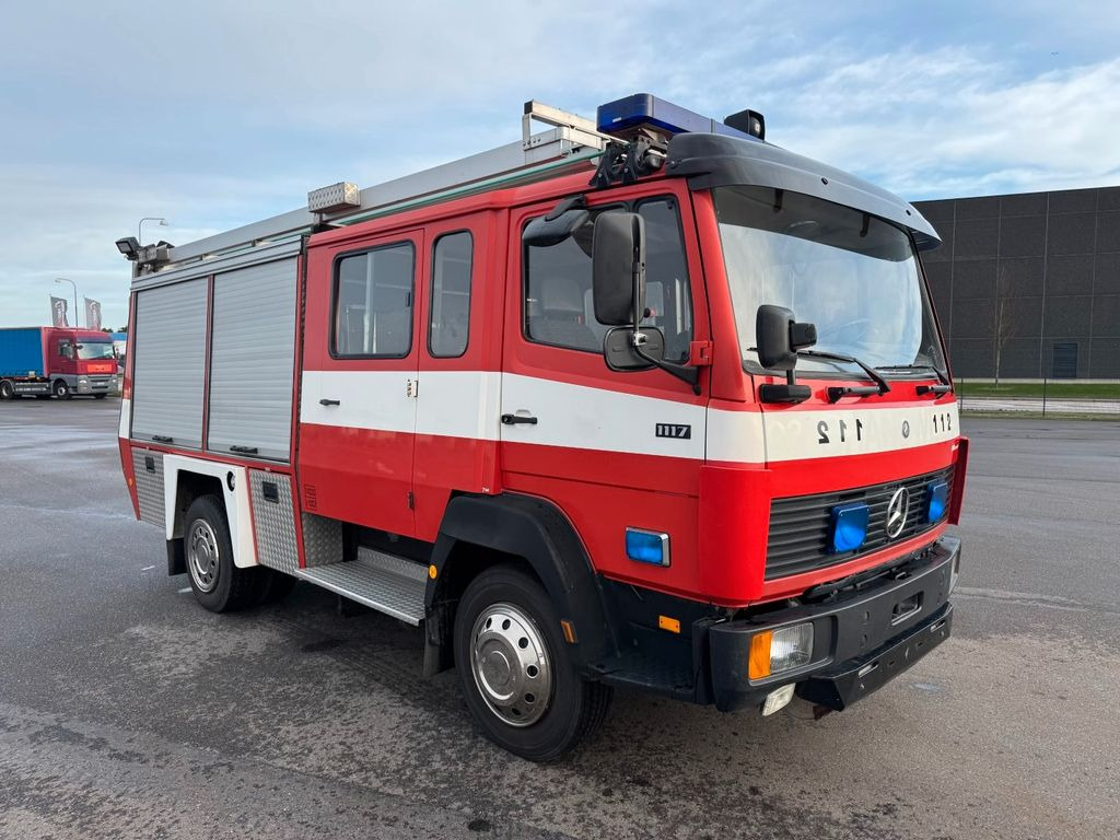 Mercedes-Benz 1117 4x2 Fire truck - Feuerwehr - Tankspritze - Caminhão: foto 2 Mercedes-Benz 1117 4x2 Fire truck - Feuerwehr - Tankspritze - Caminhão: foto 2