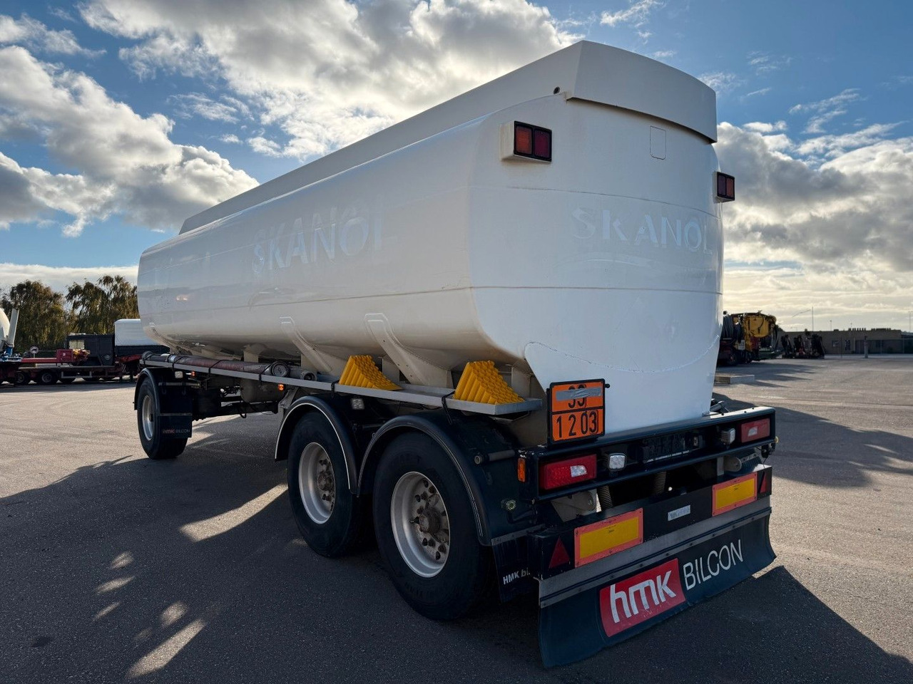 HMK Bilcon 27.000 l. ADR Tank 5 compartment - Reboque tanque: foto 4 HMK Bilcon 27.000 l. ADR Tank 5 compartment - Reboque tanque: foto 4
