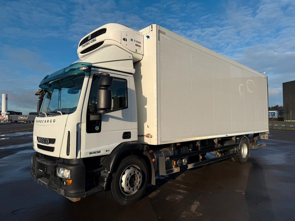 Iveco 180E32 Schmitz / Thermo King T-1200R Spectrum - Caminhão frigorífico: foto 1 Iveco 180E32 Schmitz / Thermo King T-1200R Spectrum - Caminhão frigorífico: foto 1