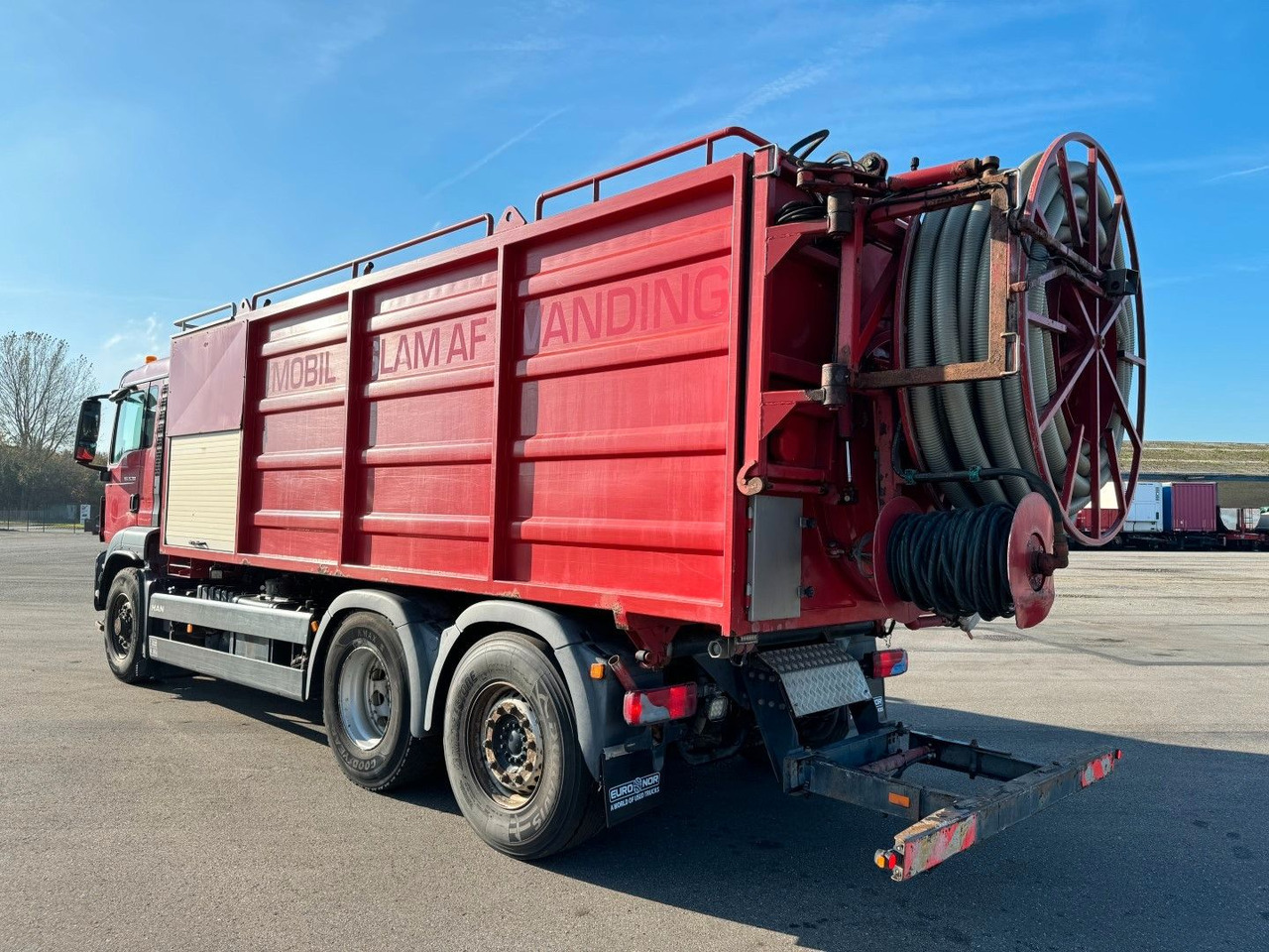 MAN TGS 26.360 6x4H*4 Simon Moos KSA MAN TGS 26.360 6x4H*4 Simon Moos KSA VacuDrain - Caminhão limpa fossa: foto 5 MAN TGS 26.360 6x4H*4 Simon Moos KSA MAN TGS 26.360 6x4H*4 Simon Moos KSA VacuDrain - Caminhão limpa fossa: foto 5