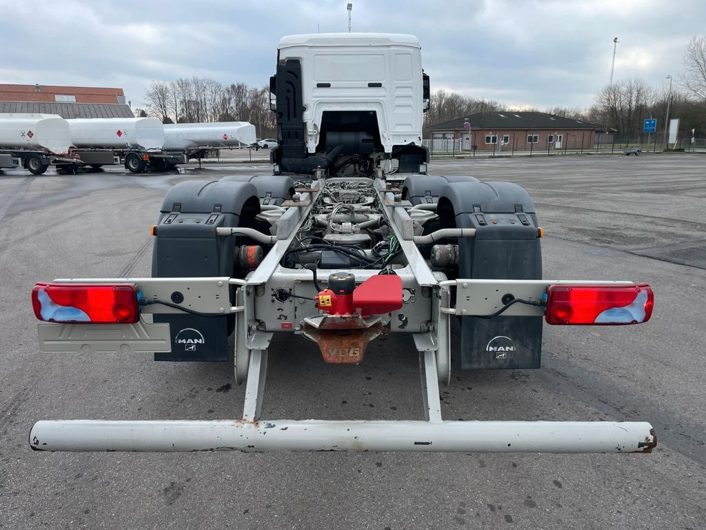 MAN TGS 26.440 6x2*4 ADR Fahrgestell Euro 6 MAN TGS 26.440 6x2*4 ADR Fahrgestell Euro 6 - Caminhão chassi: foto 5 MAN TGS 26.440 6x2*4 ADR Fahrgestell Euro 6 MAN TGS 26.440 6x2*4 ADR Fahrgestell Euro 6 - Caminhão chassi: foto 5