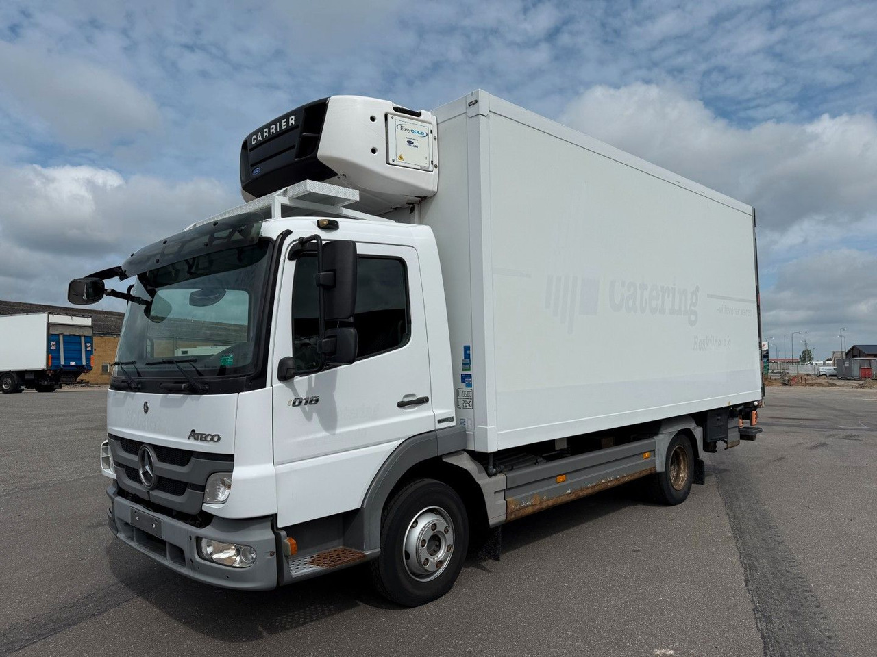 Mercedes-Benz Atego 1018 4x2 Carrier Supra 750 Mt - Caminhão frigorífico: foto 1 Mercedes-Benz Atego 1018 4x2 Carrier Supra 750 Mt - Caminhão frigorífico: foto 1