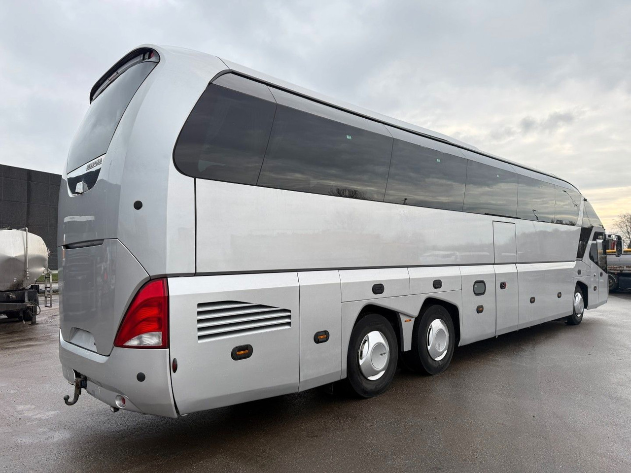 Neoplan Starliner N 5218 Euro 6 - Autocarro: foto 3 Neoplan Starliner N 5218 Euro 6 - Autocarro: foto 3