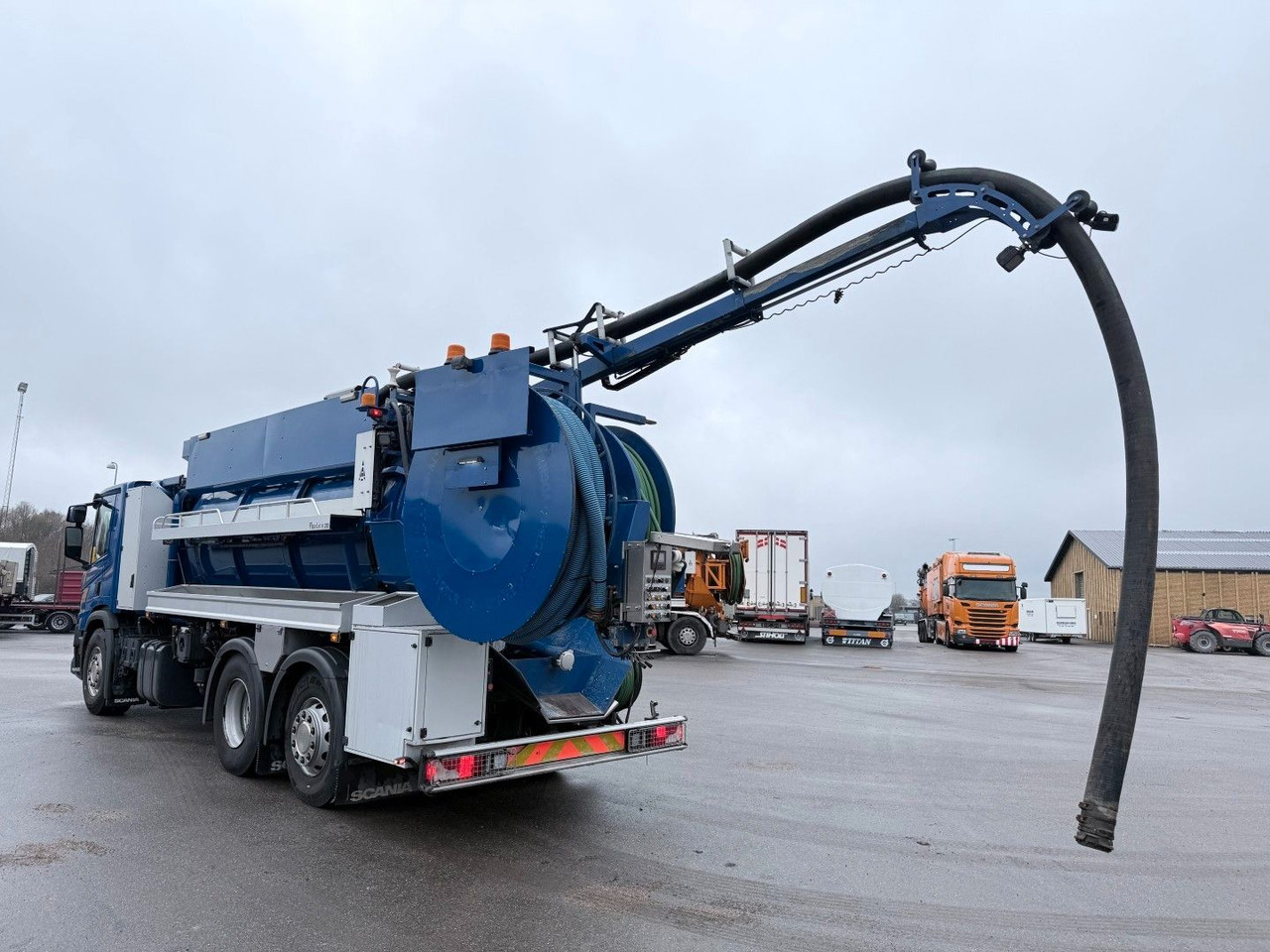 Scania P360 6x2*4 Hvidtved Larsen Flexline 310 - Caminhão limpa fossa: foto 5 Scania P360 6x2*4 Hvidtved Larsen Flexline 310 - Caminhão limpa fossa: foto 5