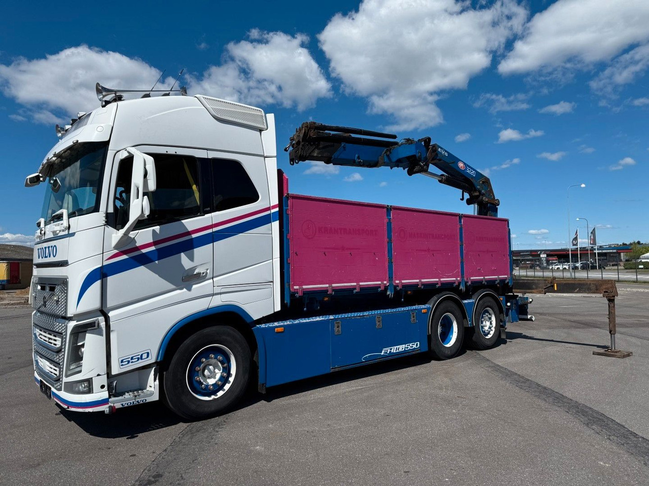 Volvo FH 16.550 6x24 / Crane HMF 3220K4 Euro 6 - Caminhão grua: foto 2 Volvo FH 16.550 6x24 / Crane HMF 3220K4 Euro 6 - Caminhão grua: foto 2