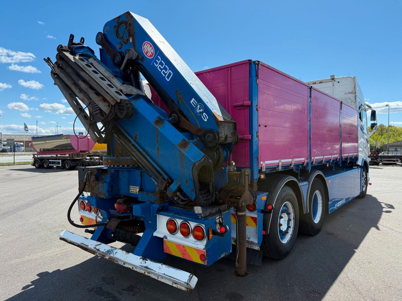 Caminhão grua Volvo FH 16.550 6x24 / Crane HMF 3220K4 Euro 6: foto 13