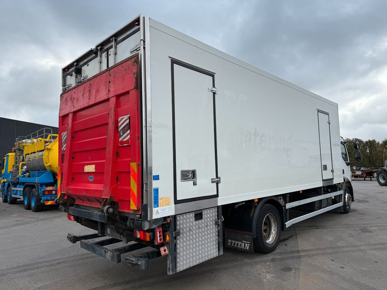 Volvo FL290 4x2 Thermo King T1200-R Euro 5 - Caminhão frigorífico: foto 3 Volvo FL290 4x2 Thermo King T1200-R Euro 5 - Caminhão frigorífico: foto 3