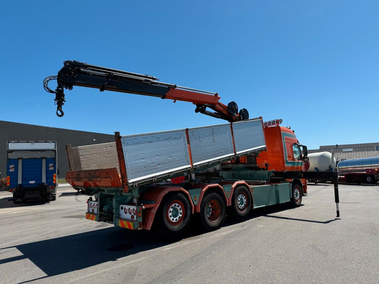 Volvo FM500 8x2*6 Crane HMF 2620 K5 Pendel Tipper - Caminhão grua: foto 3 Volvo FM500 8x2*6 Crane HMF 2620 K5 Pendel Tipper - Caminhão grua: foto 3
