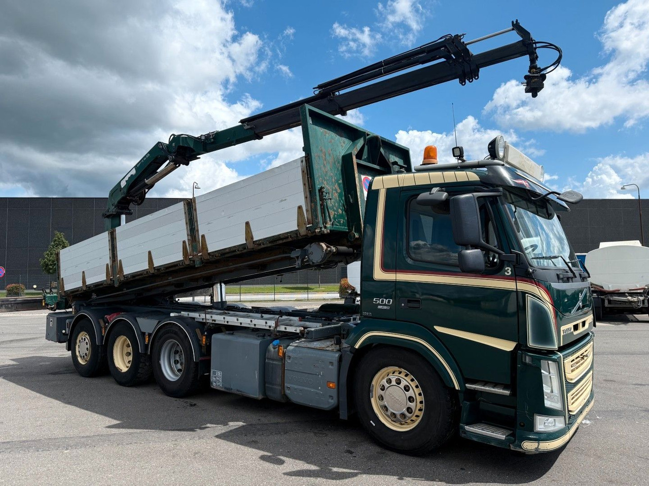 Volvo FM500 8x4*4 Tipper / Crane HMF2620-K5 - Caminhão basculante, Caminhão grua: foto 3 Volvo FM500 8x4*4 Tipper / Crane HMF2620-K5 - Caminhão basculante, Caminhão grua: foto 3