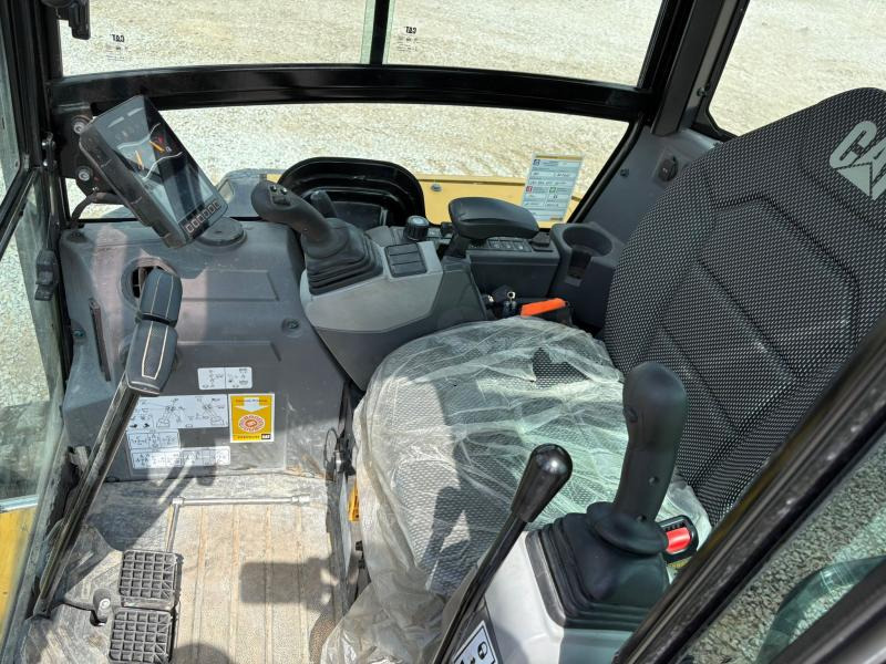 Caterpillar 303.5 CR - Mini escavadeira: foto 5 Caterpillar 303.5 CR - Mini escavadeira: foto 5