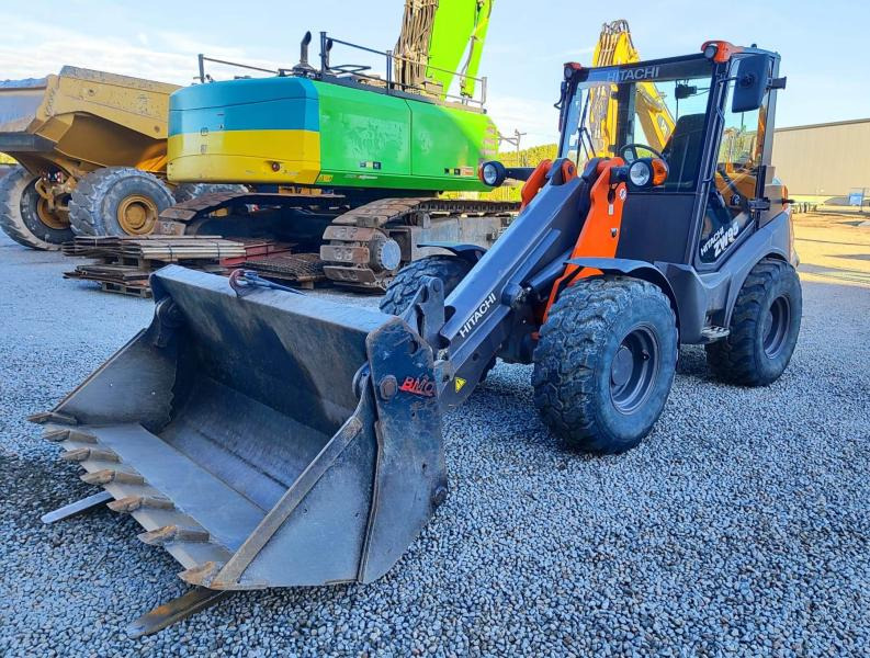 Hitachi ZW95 - Carregadeira de rodas: foto 2 Hitachi ZW95 - Carregadeira de rodas: foto 2