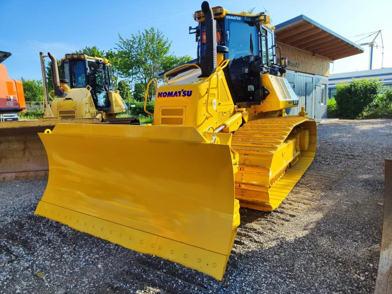 Komatsu D61PX-24E0 - Buldôzer: foto 2 Komatsu D61PX-24E0 - Buldôzer: foto 2