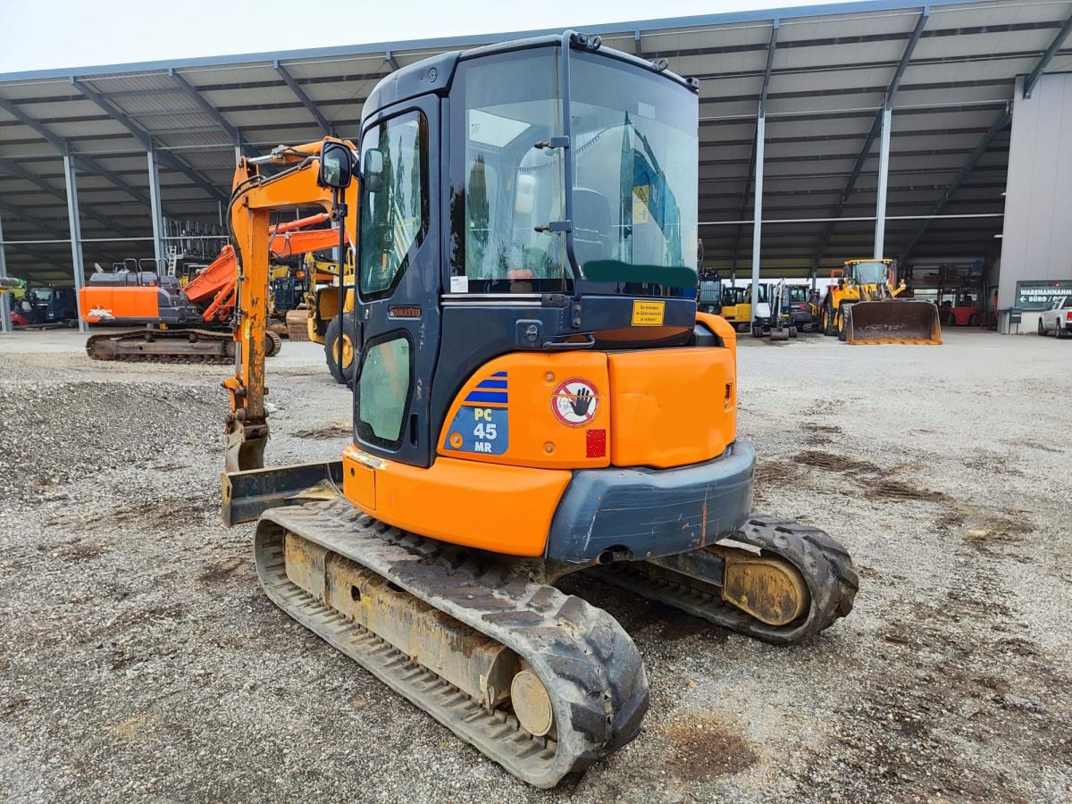 Komatsu PC45MR-3 - Mini escavadeira: foto 1 Komatsu PC45MR-3 - Mini escavadeira: foto 1