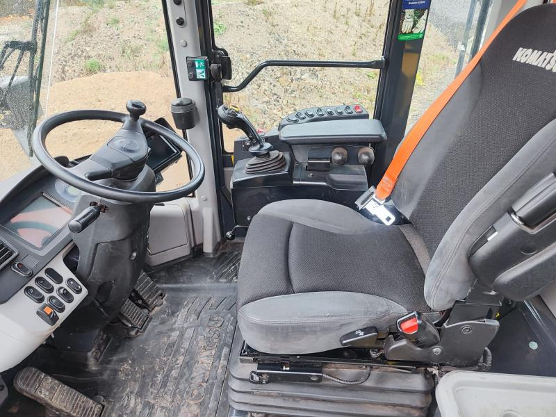 Komatsu WA380-8E0 - Carregadeira de rodas: foto 5 Komatsu WA380-8E0 - Carregadeira de rodas: foto 5